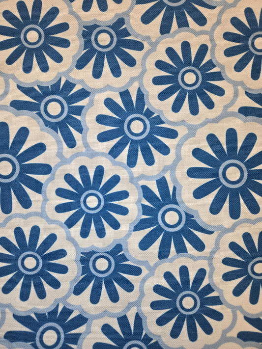 Retro Blue Flower Print – Spandex, Upholstery, Curtains, Polyknit – Perfect for Clothing & Home Décor